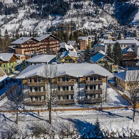 In Salzburg Near Schlossalmbahn I-formerly Tui